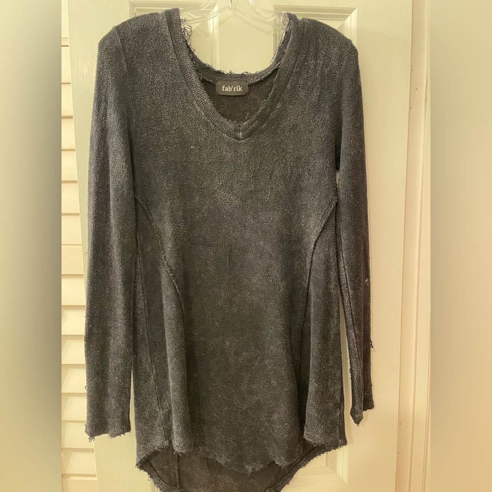 Fab’rik Long-Sleeve Comfy Tunic - size M